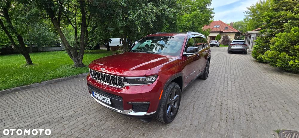 Jeep Grand Cherokee - 1