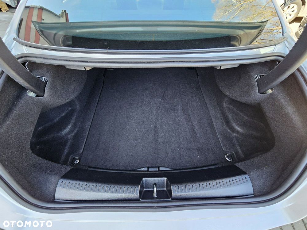 Mercedes-Benz CLA - 39