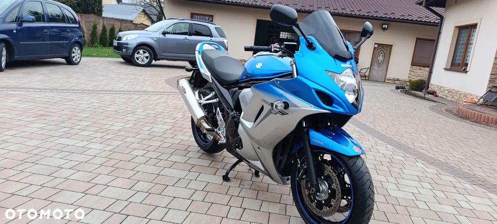 Suzuki GSX-R - 5