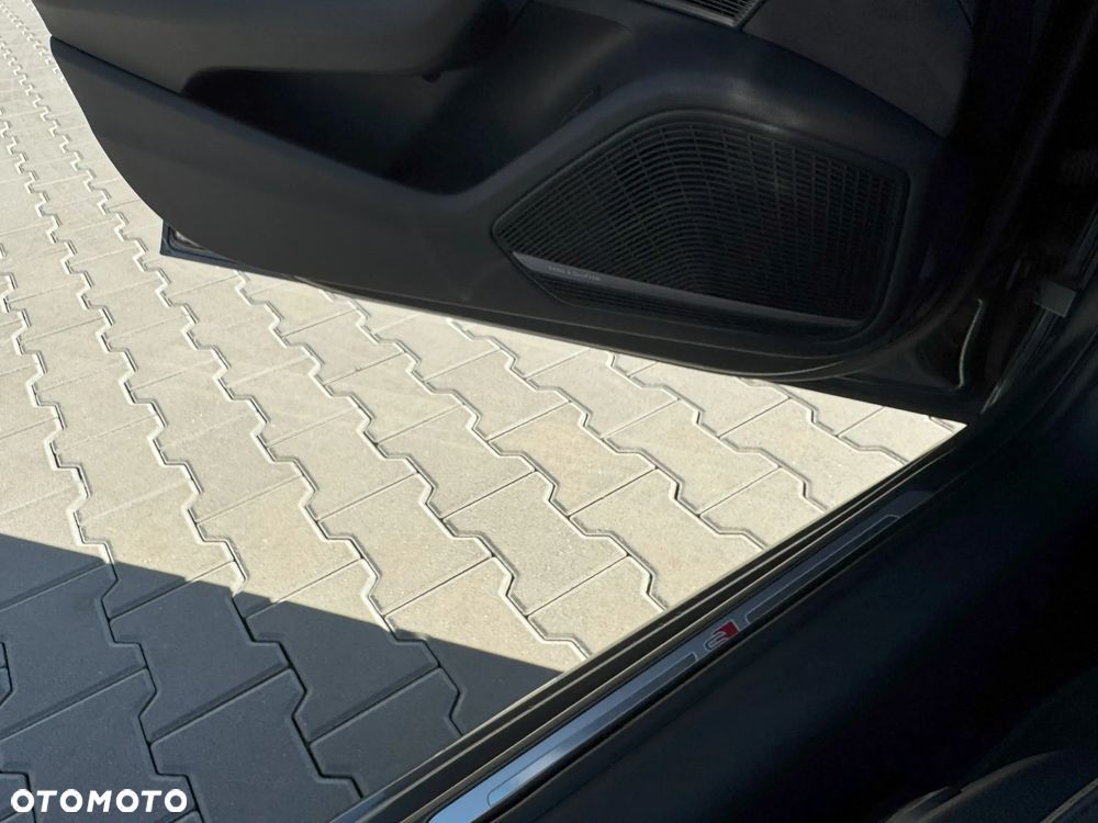 Audi A4 Avant 45 TFSI Quattro S tronic - 6
