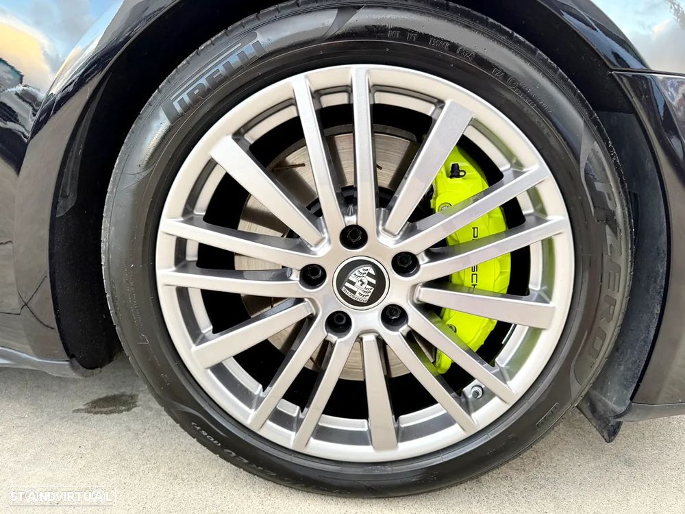 Porsche Panamera 4 E-Hybrid - 51