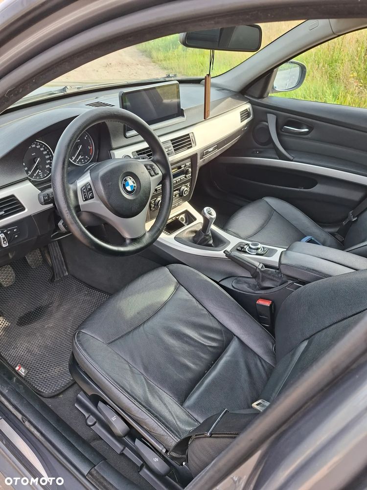 BMW Seria 3 - 13