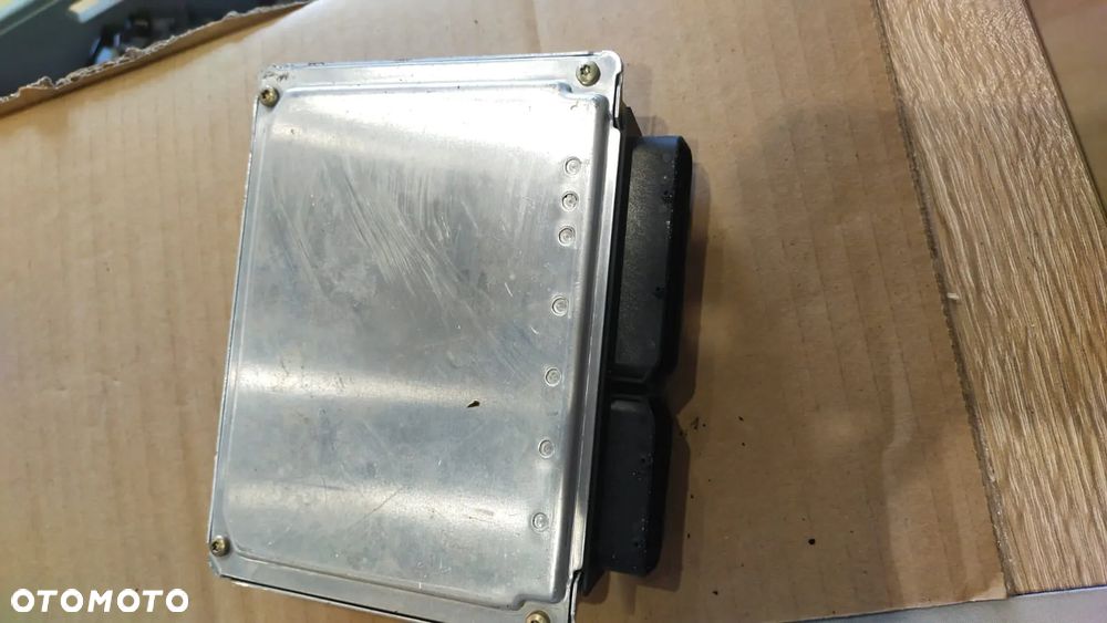 KOMPUTER STEROWNIK VW  3B0907557R - 4