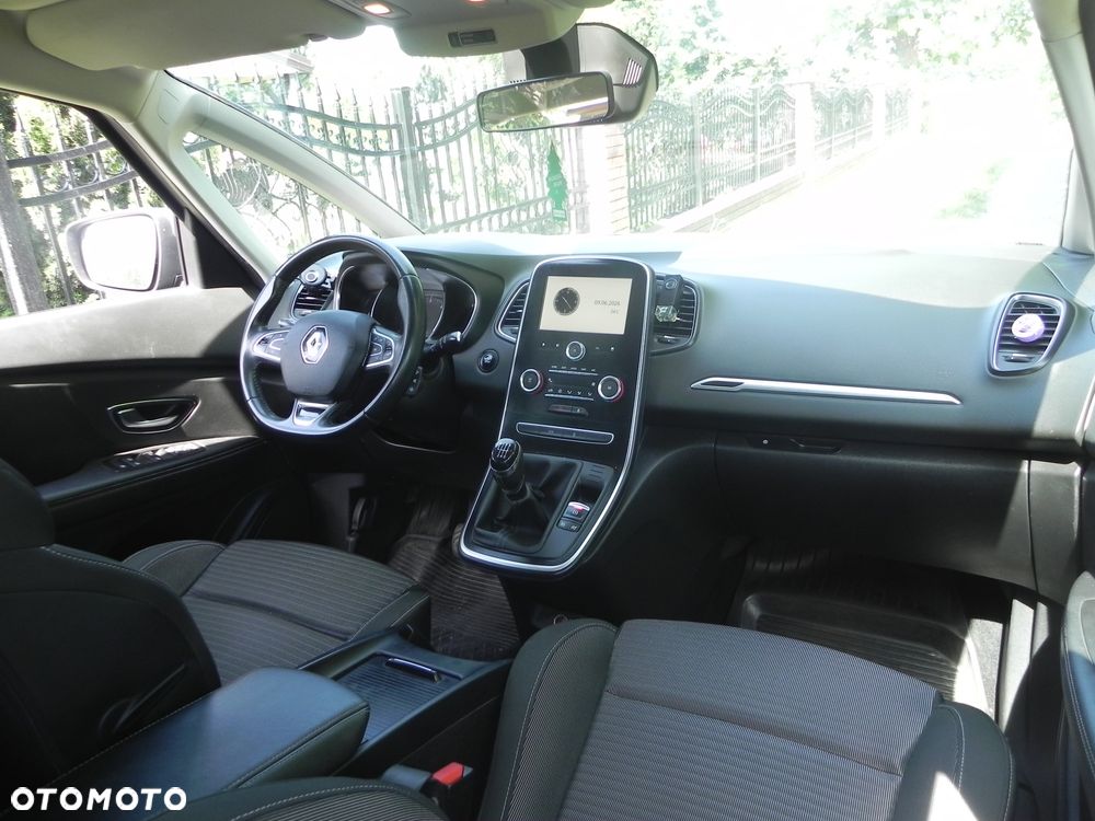 Renault Scenic 1.7 Blue dCi Zen - 17