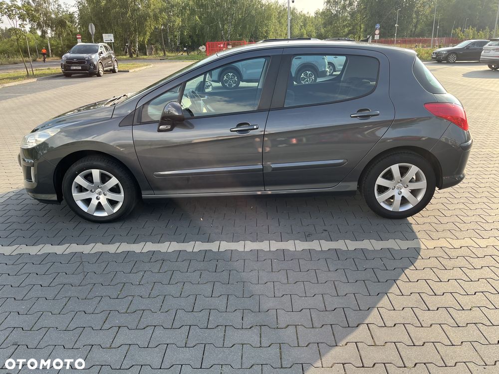 Peugeot 308 2009 photo 3