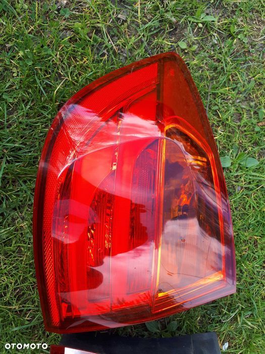 Bmw f31 kombi lampa tył prawy w błotnik - 1