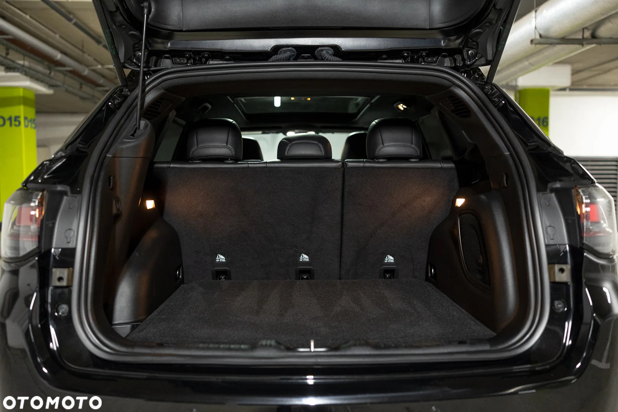 Jeep Compass - 36