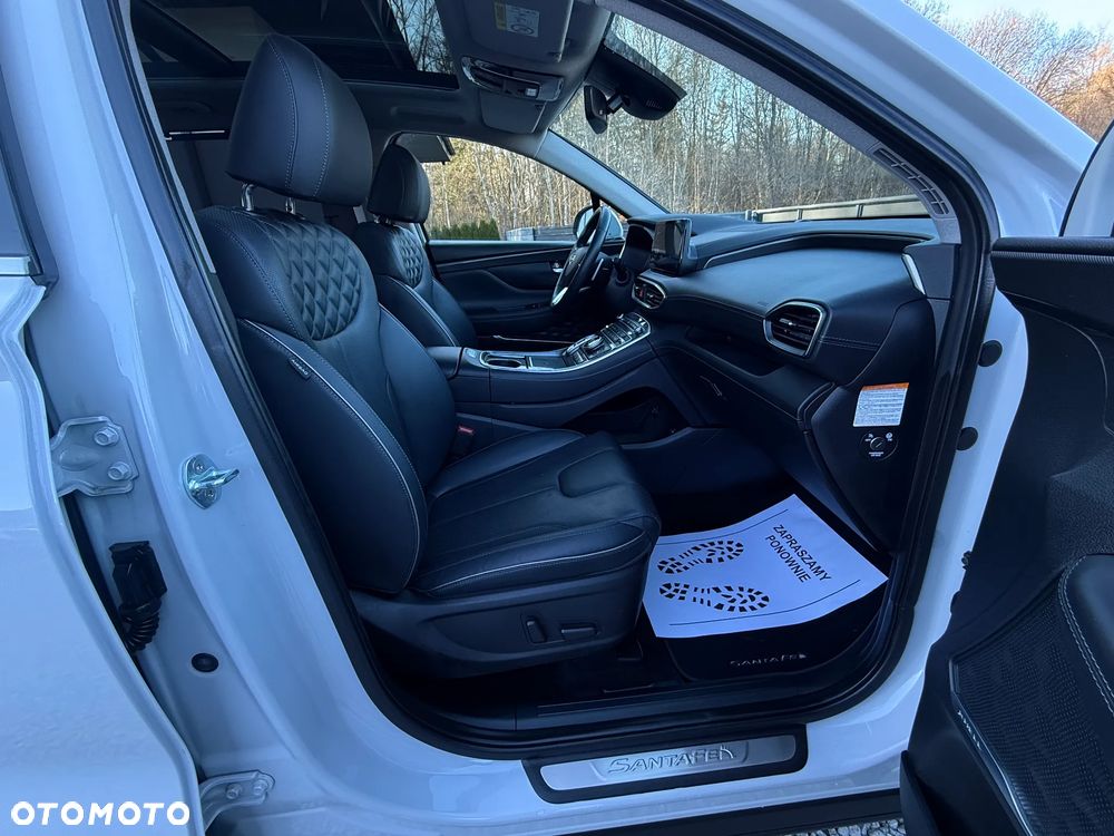 Hyundai Santa Fe 1.6 HEV 2WD SEVEN Signature - 34