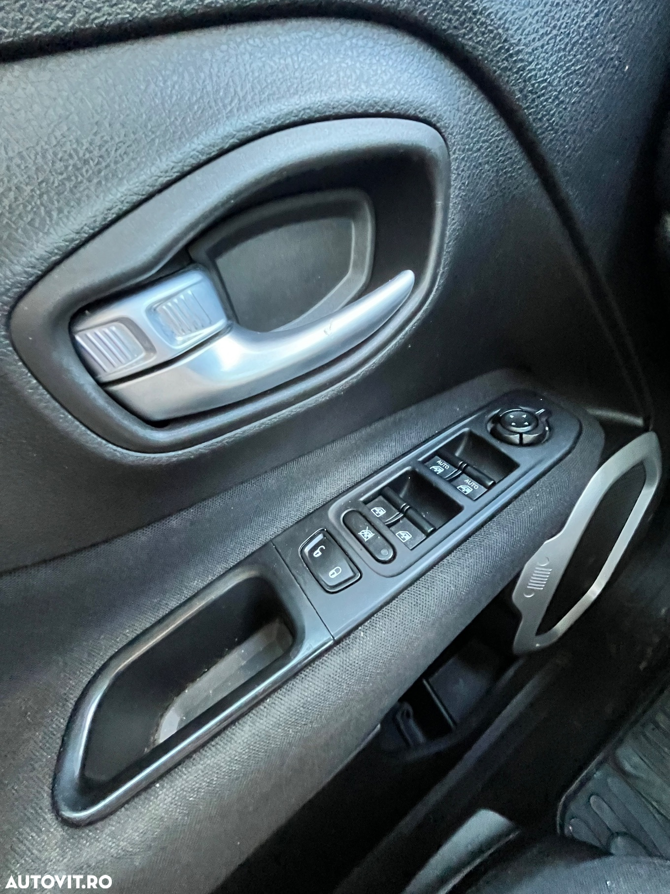 Jeep Renegade 1.6 MultiJet Sport - 7