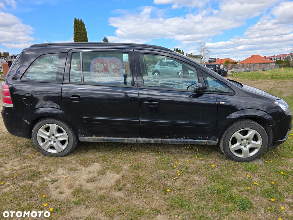 Opel Zafira 1.8 - 4