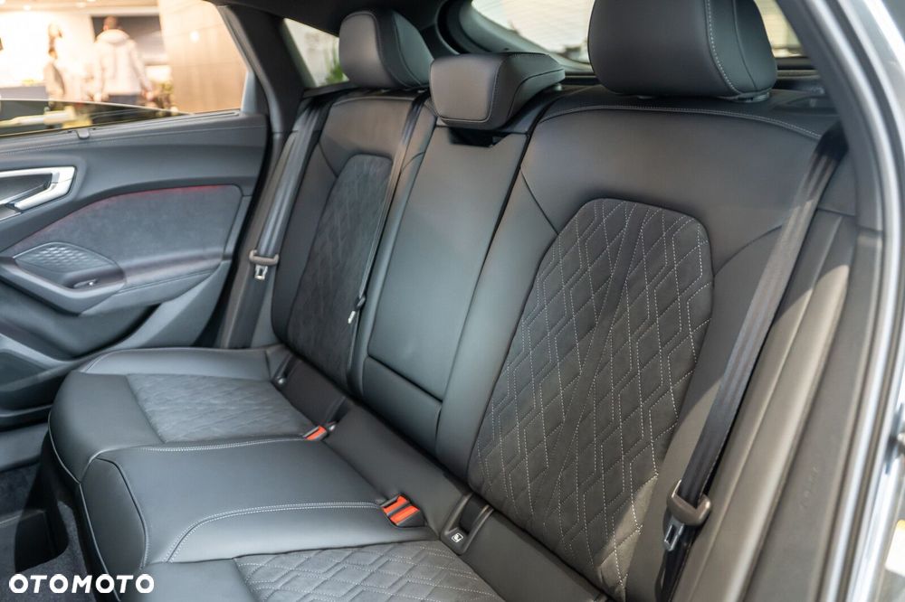 Audi A5 Limousine - 17