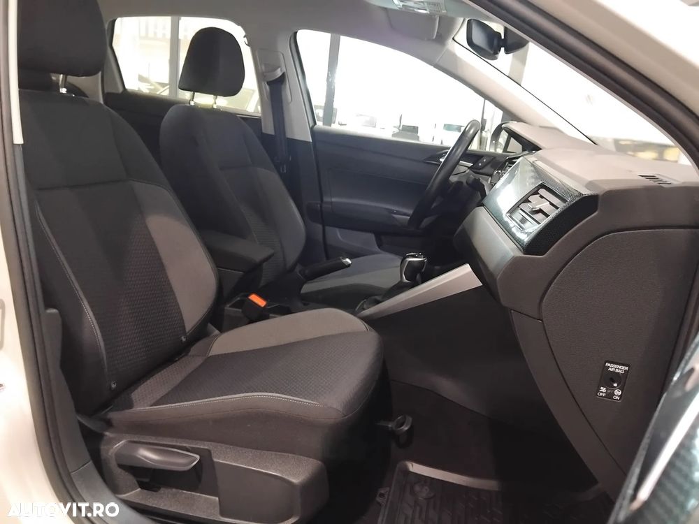 Volkswagen Taigo - 24