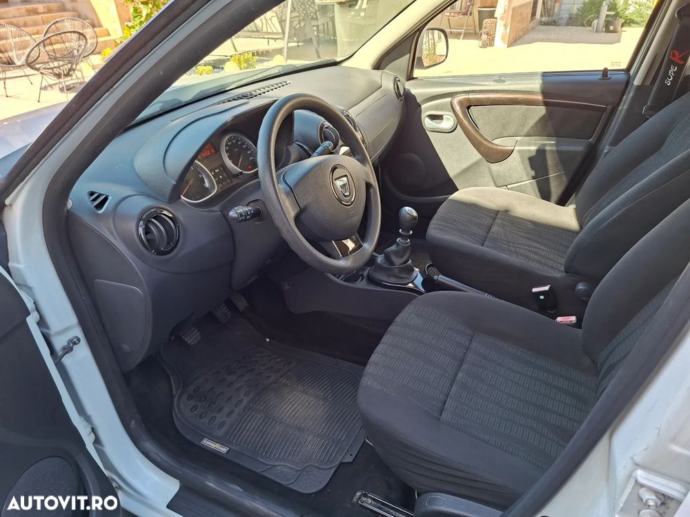 Dacia Duster 1.5 dCi 4x2 Prestige - 6