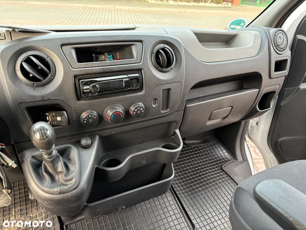 Renault Master - 31