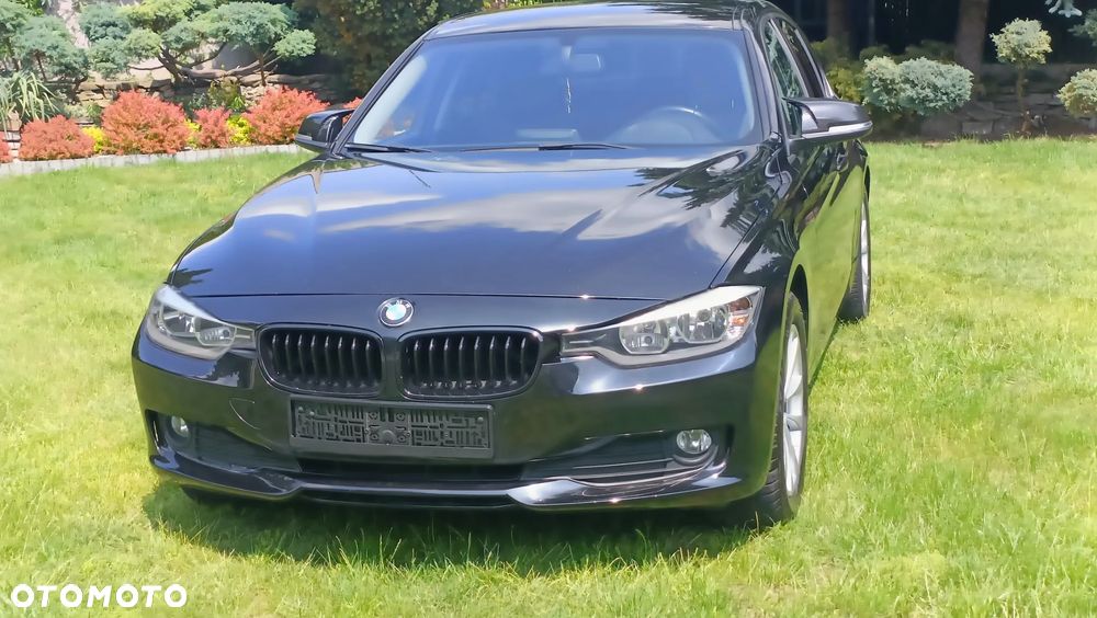 BMW Seria 3 316d Luxury Line - 17