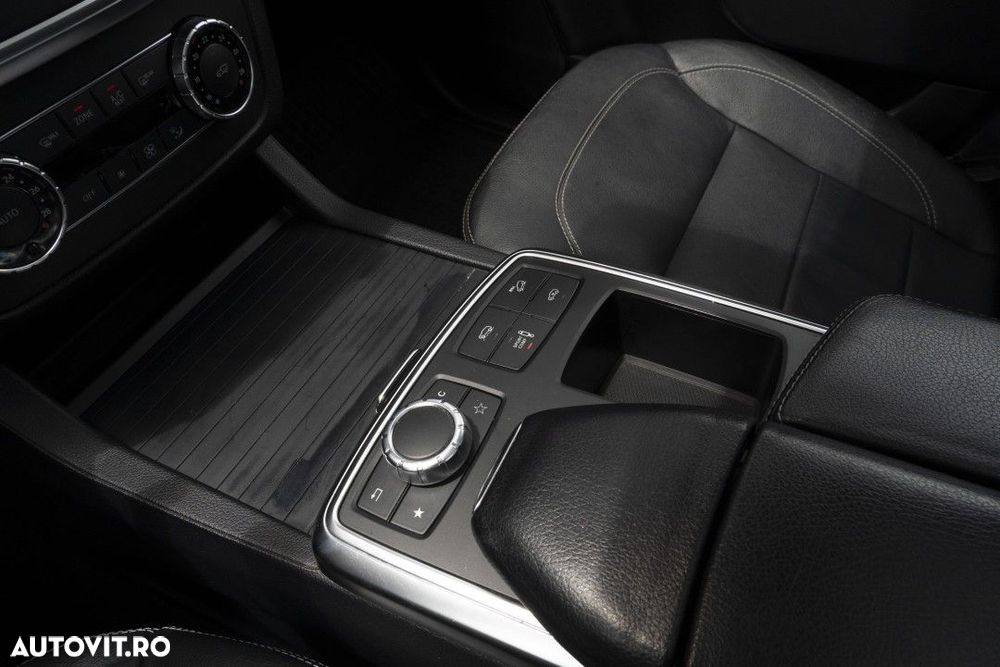 Mercedes-Benz ML - 17