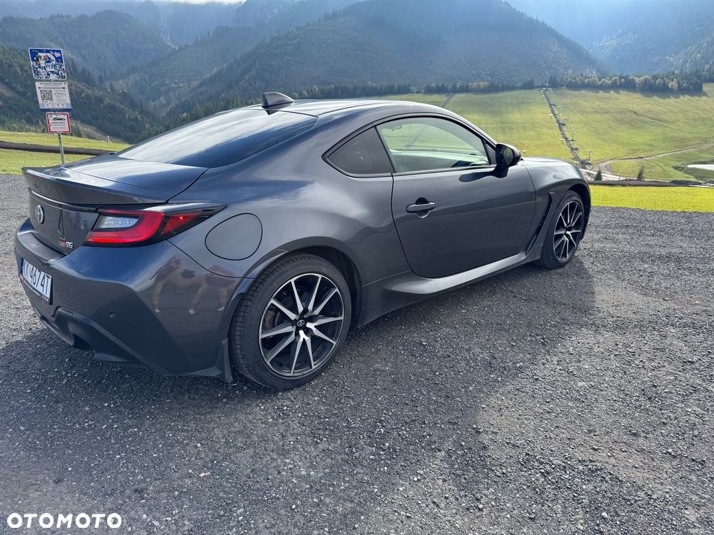 Toyota GR86 2.4 Dynamic - 8