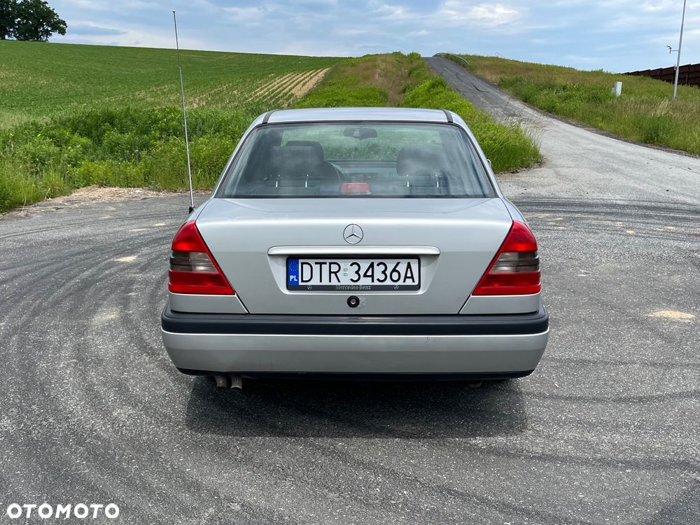 Mercedes-Benz Klasa C 200 Classic - 6