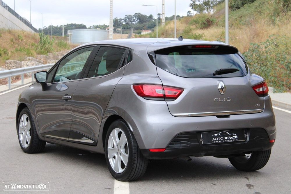 Renault Clio 1.5 dCi Dynamique S - 4