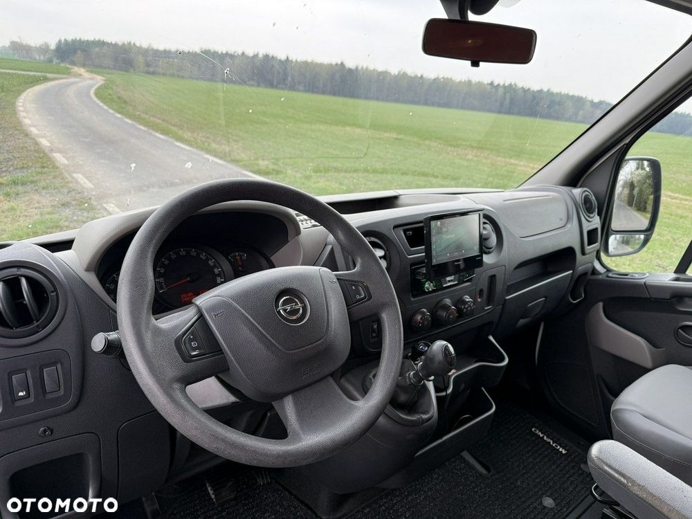 Opel Movano - 32