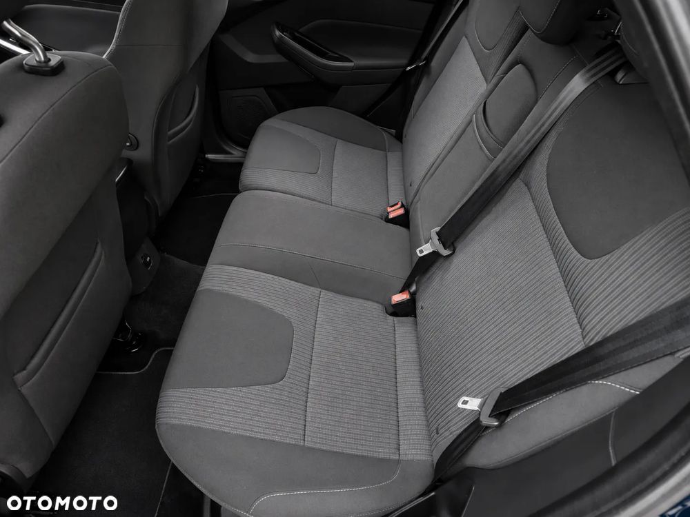 Ford Focus 1.6 TDCi DPF Titanium - 14