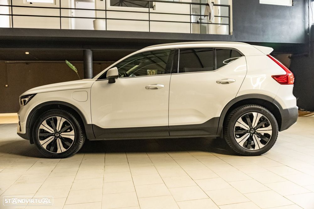 Volvo XC 40 T5 Recharge DKG Plus Bright - 9