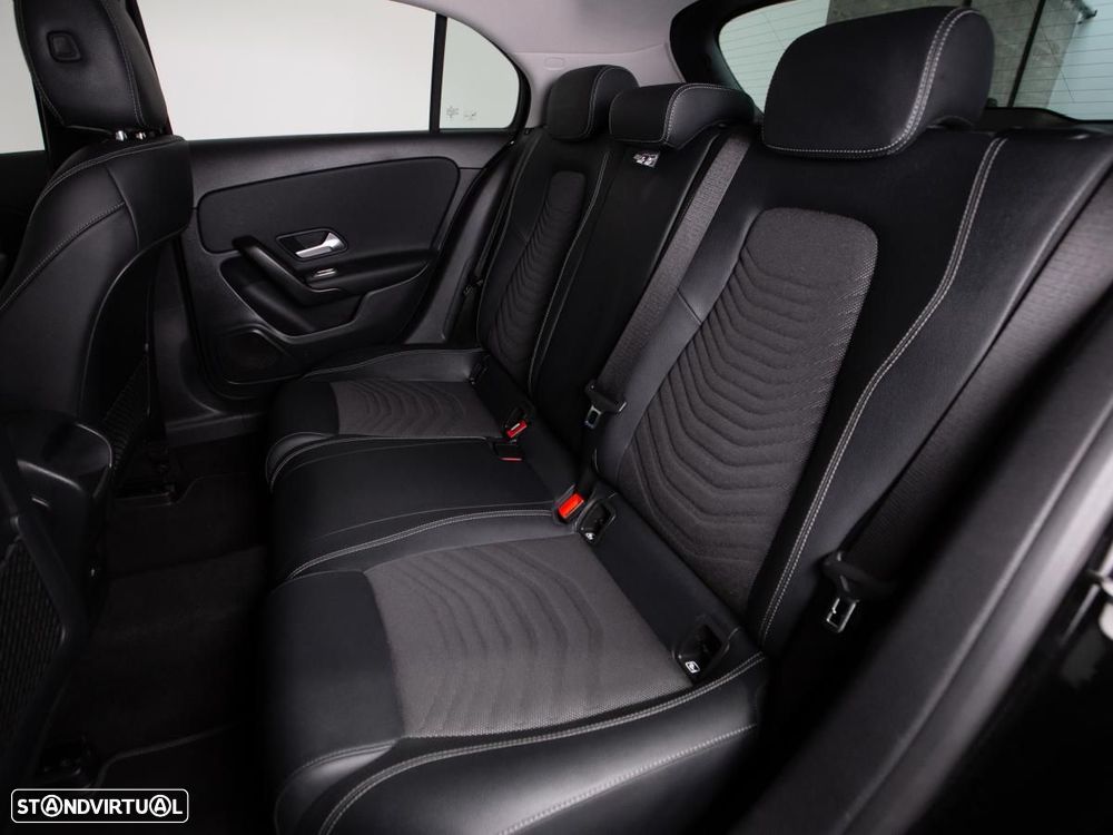 Mercedes-Benz A 250 e - 9