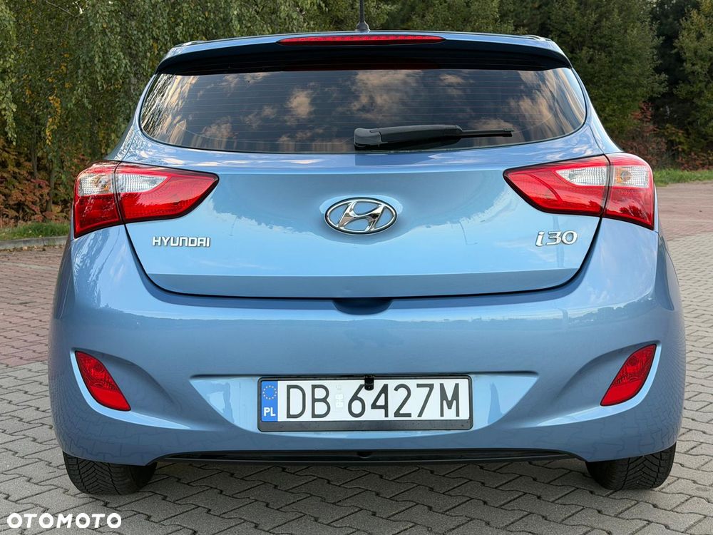 Hyundai i30 i30cw 1.4 Trend - 21