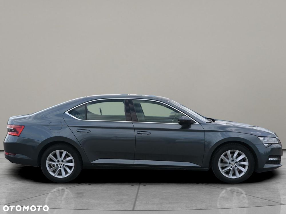 Skoda Superb 2.0 TDI SCR Ambition DSG - 7
