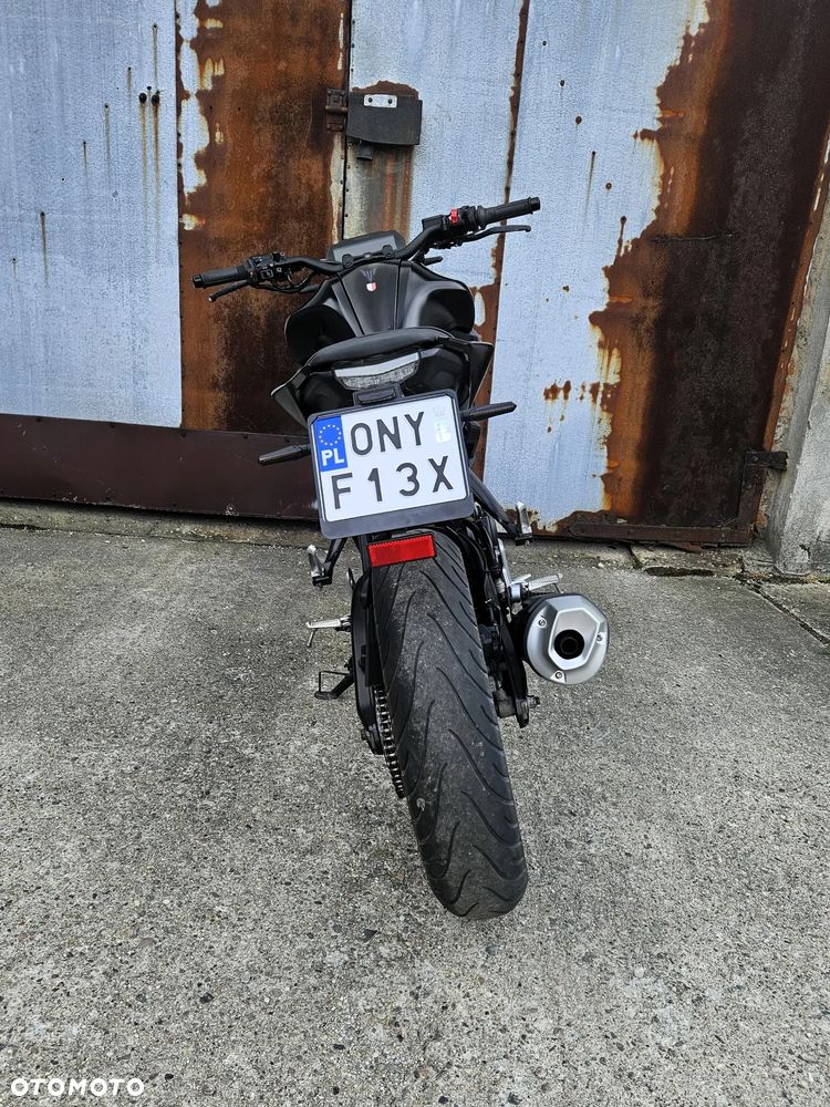 Yamaha MT - 7