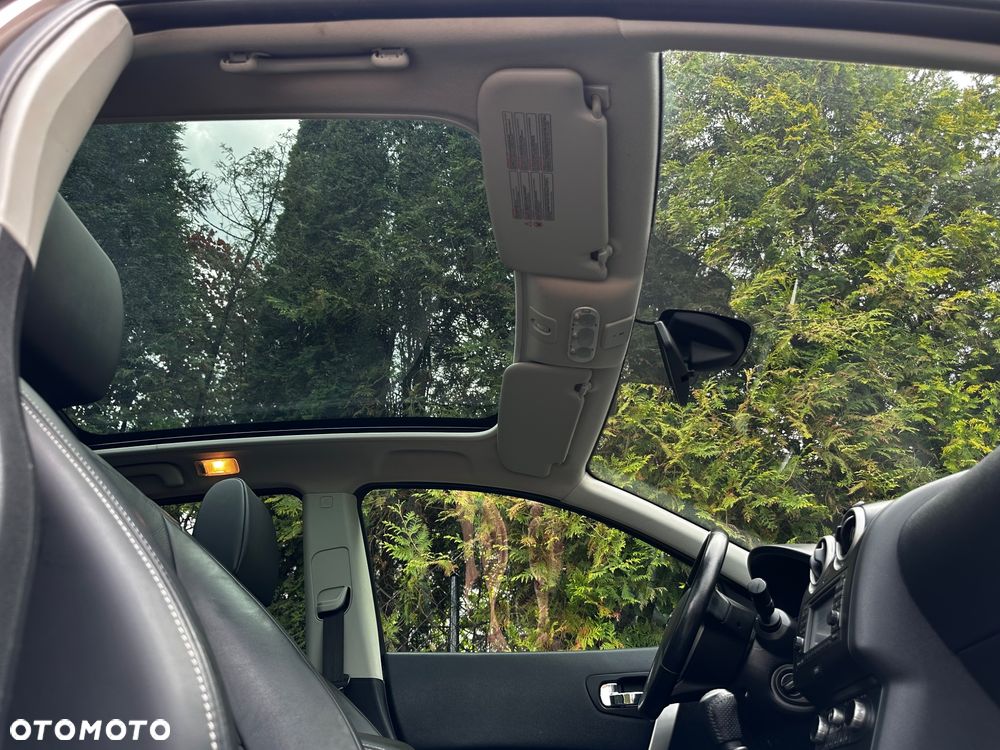 Nissan Qashqai 1.6 dCi 4 x 4 DPF Start/Stop tekna - 28