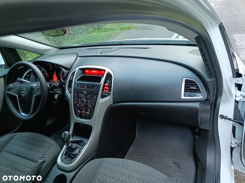 Opel Astra 1.4 Active EU6 - 10