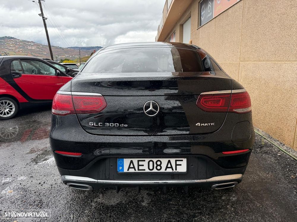 Mercedes-Benz GLC 300 de 4Matic - 12