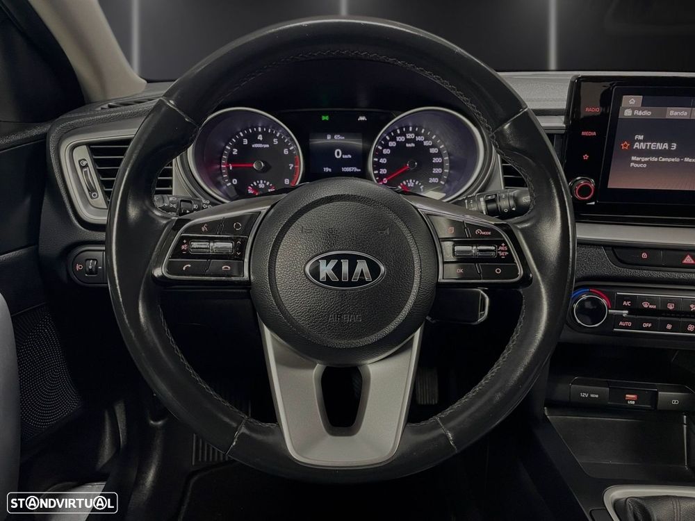 Kia Ceed 1.0 T-GDI Urban - 12