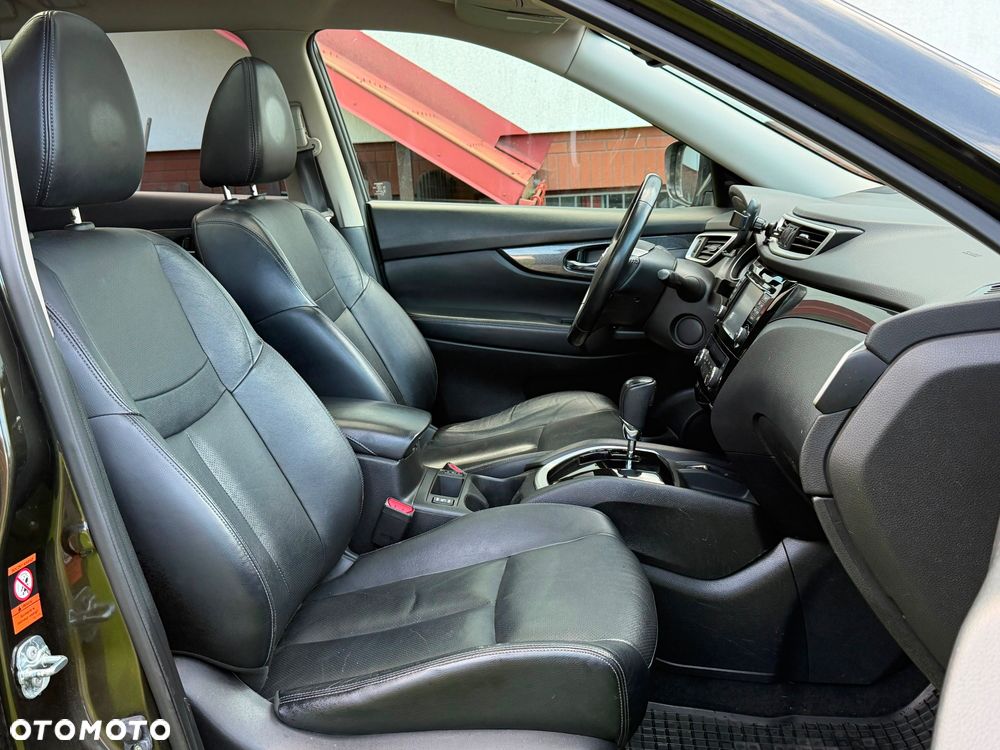 Nissan X-Trail 2.0 dCi Tekna 2WD Xtronic - 2