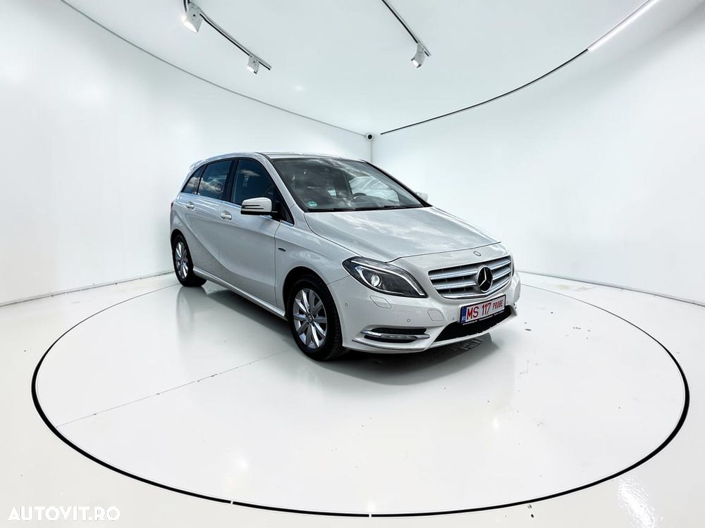 Mercedes-Benz B 180 BlueEfficiency Edition 1 - 6