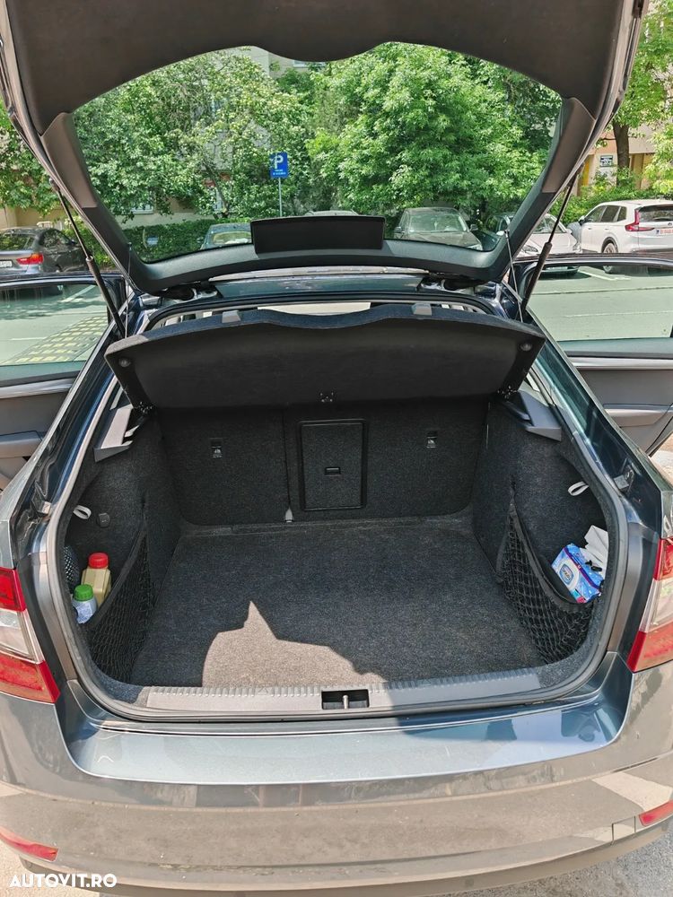Skoda Octavia 1.8 TSI 4X4 DSG Style - 9