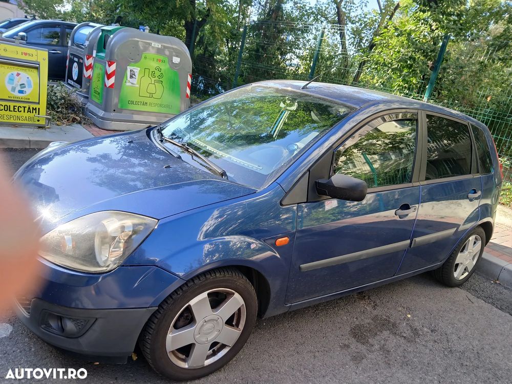 Ford Fiesta - 2
