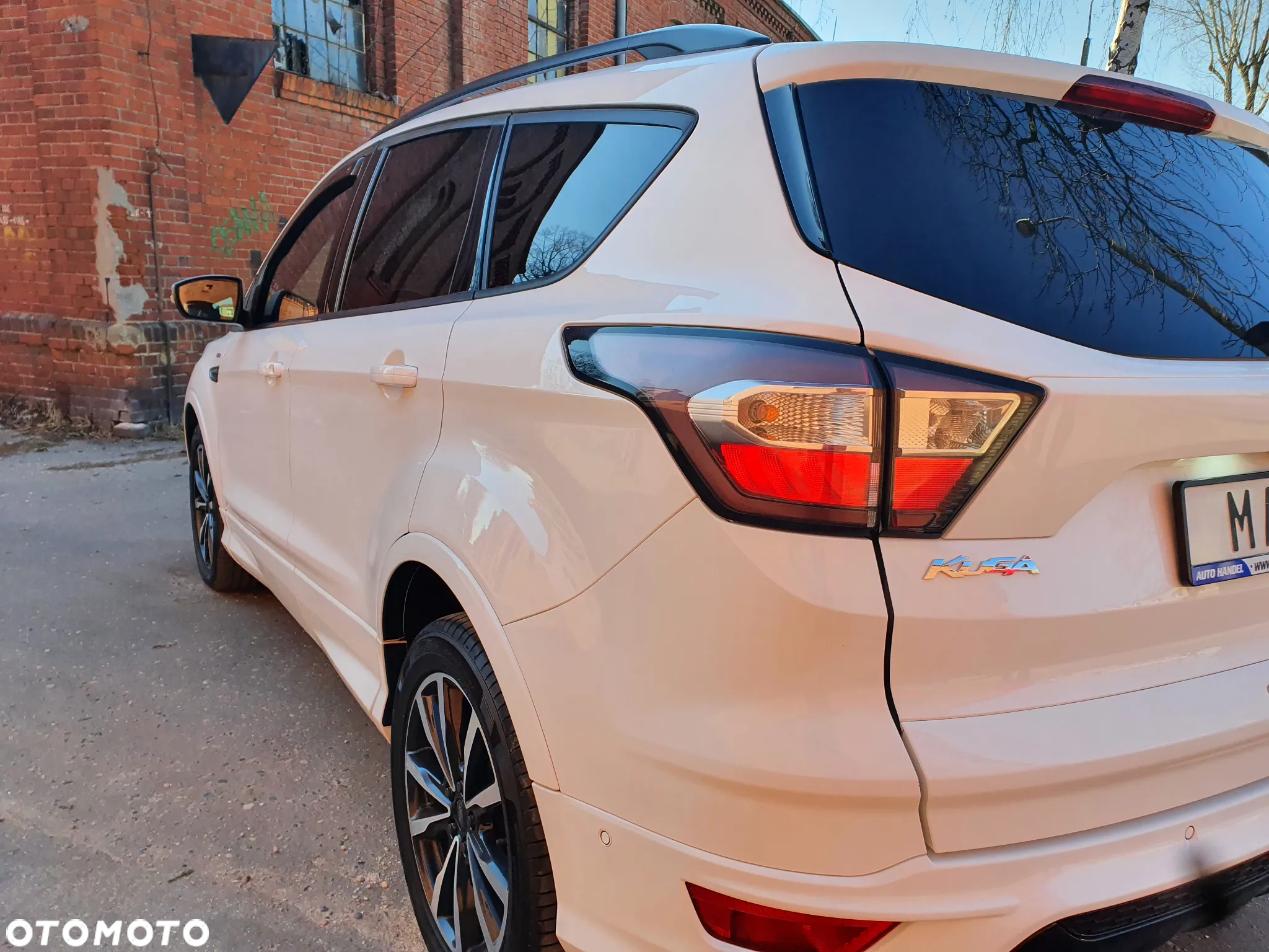 Ford Kuga 2.0 TDCi 4x4 ST-Line - 7