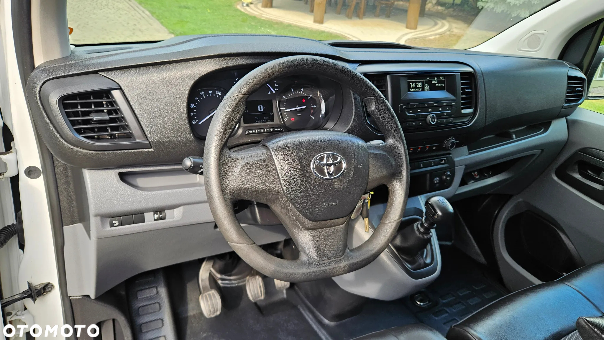 Toyota Proace 2,0D - 17