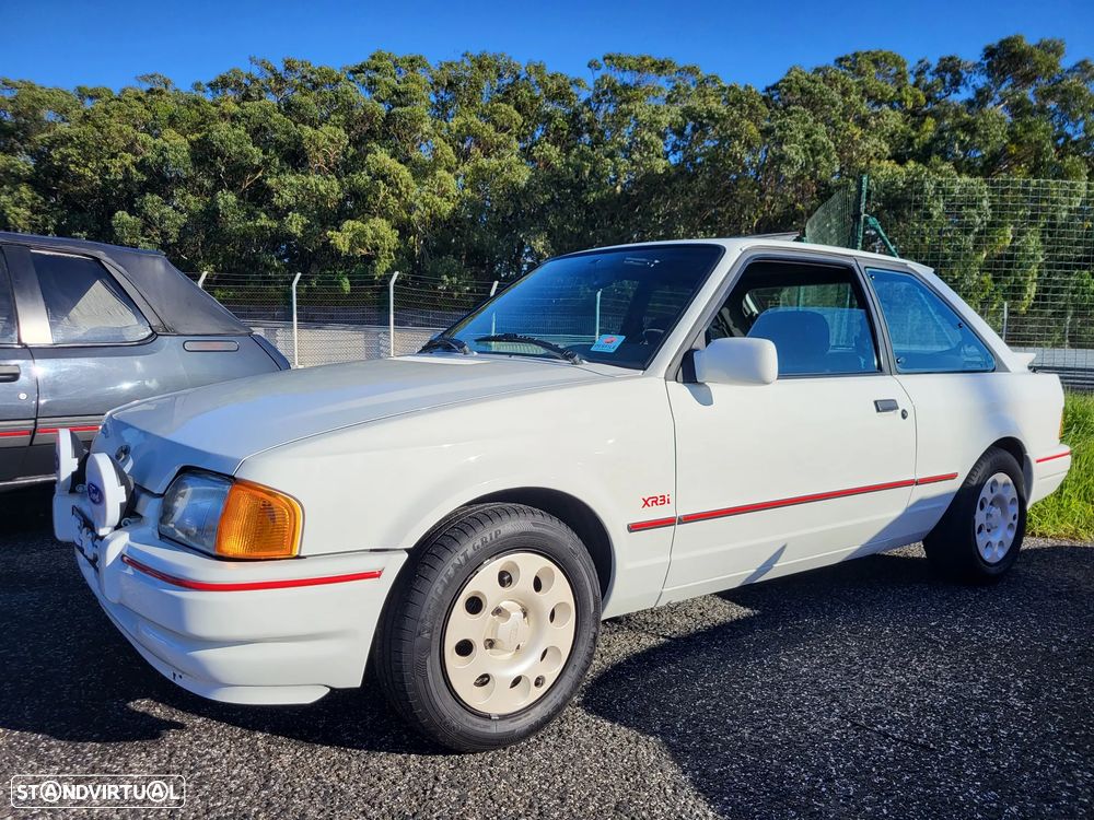 Ford Escort XR3i - 2