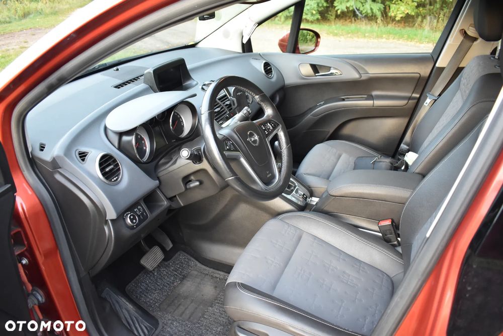 Opel Meriva 1.4 T Cosmo - 11