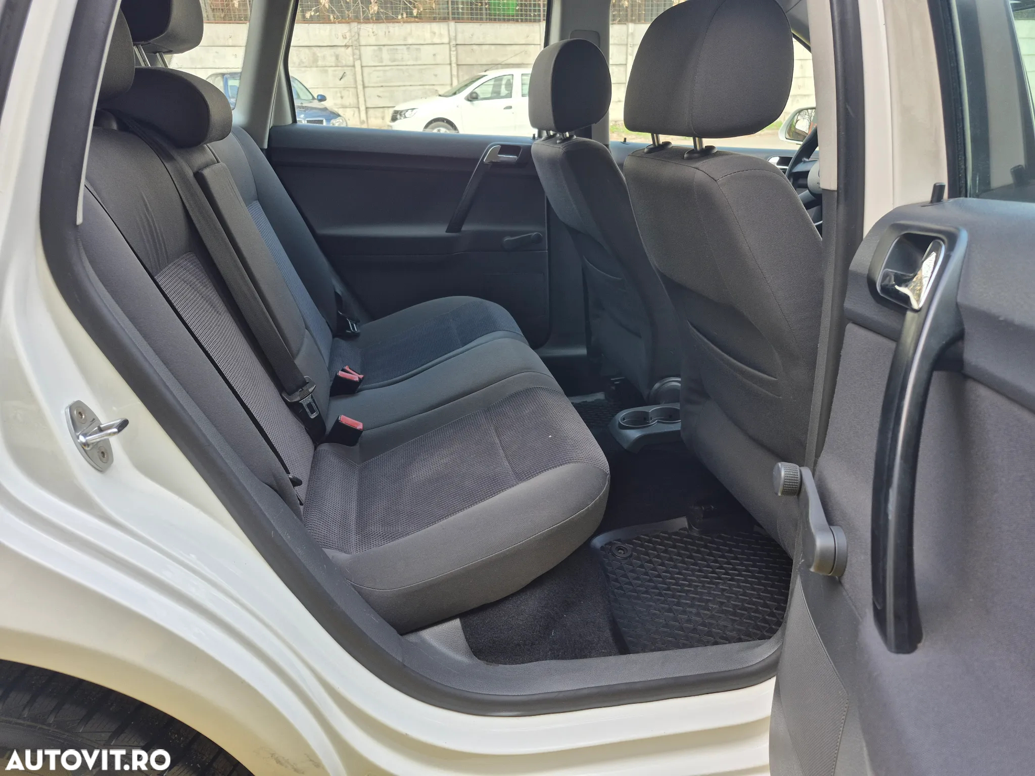 Volkswagen Polo 1.4 TDI Comfortline - 11