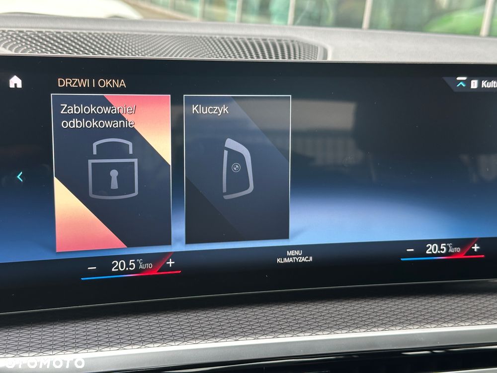 BMW Seria 3 320e M Sport - 27