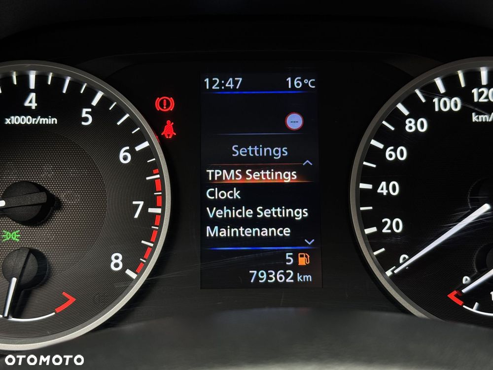Nissan Juke 1.0 DIG-T Acenta - 27