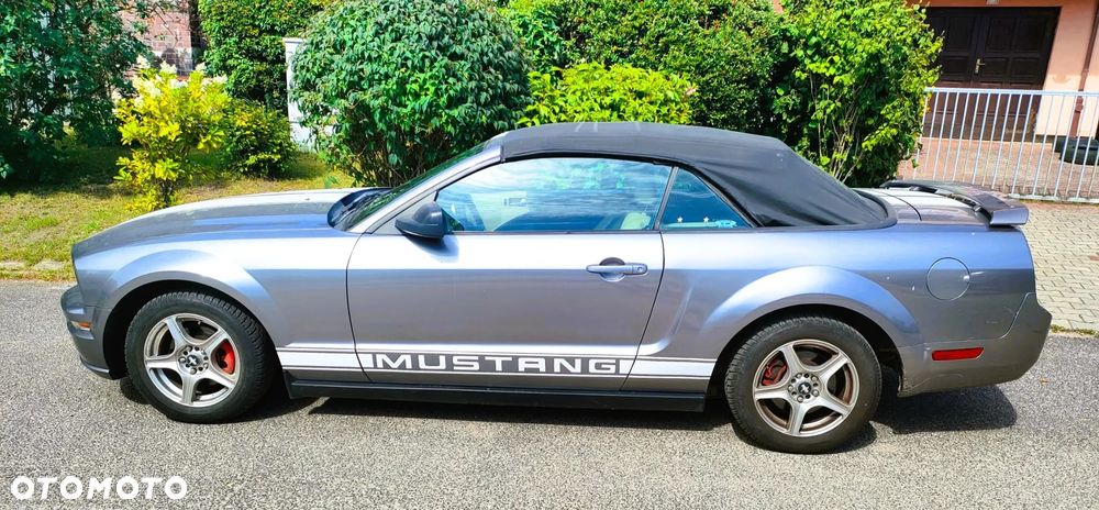 Ford Mustang 4.0 V6 - 8
