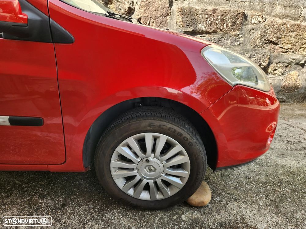 Renault Clio 1.2 16V Dynamique - 2