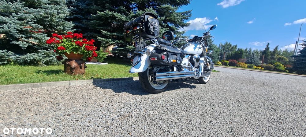 Yamaha Road Star - 10