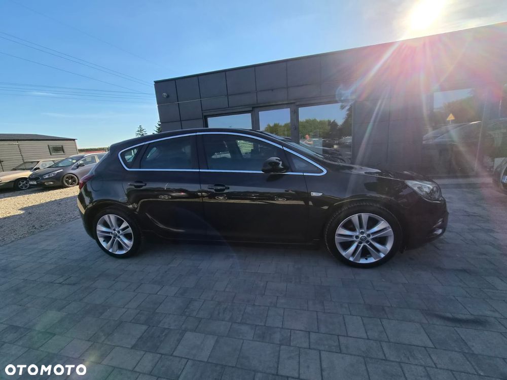 Opel Astra 1.4 Turbo Active - 10