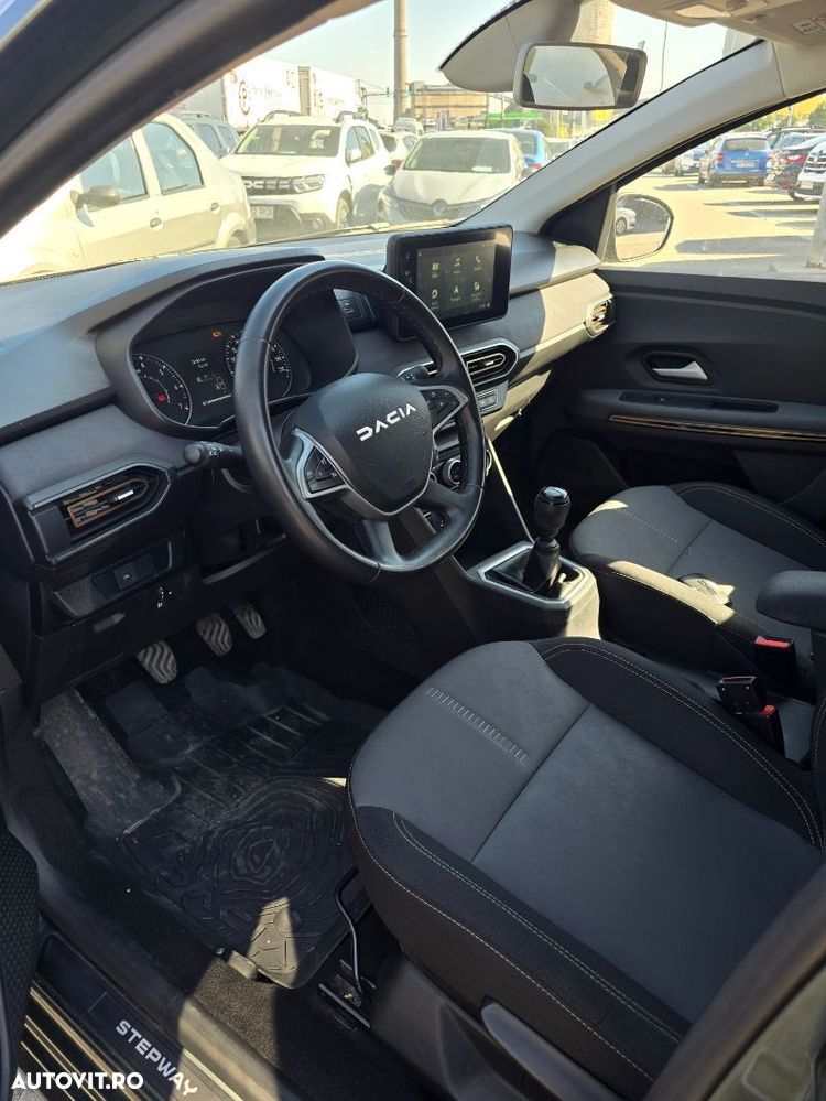 Dacia Sandero - 25